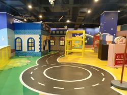 -多奇妙乐园·淘气堡·电玩·抓娃娃(海口吾悦店)