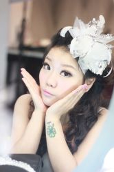 芳芳-FIONA MAKE UP恋妆造型