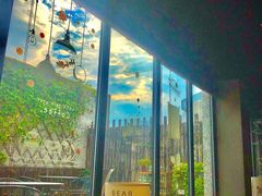 靠窗位-新沙洞咖啡(泉乐坊店)