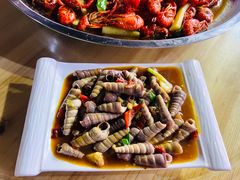   吮指钉螺-美味海鲜大排档(明发美食地标店)