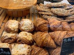 -Dough&Joe团憩(瑞虹天地月亮湾店)