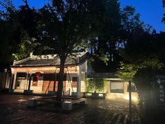 -汇龙潭
