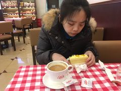 -红宝石·鲜奶小方·海派西点房(南丹店)