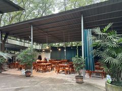 -西山坪火锅店