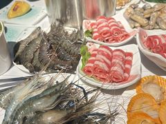 -领鲜活海鲜榴莲自助火锅(东门店)