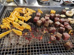 -马路牙子烧烤音乐酒馆(望京店)