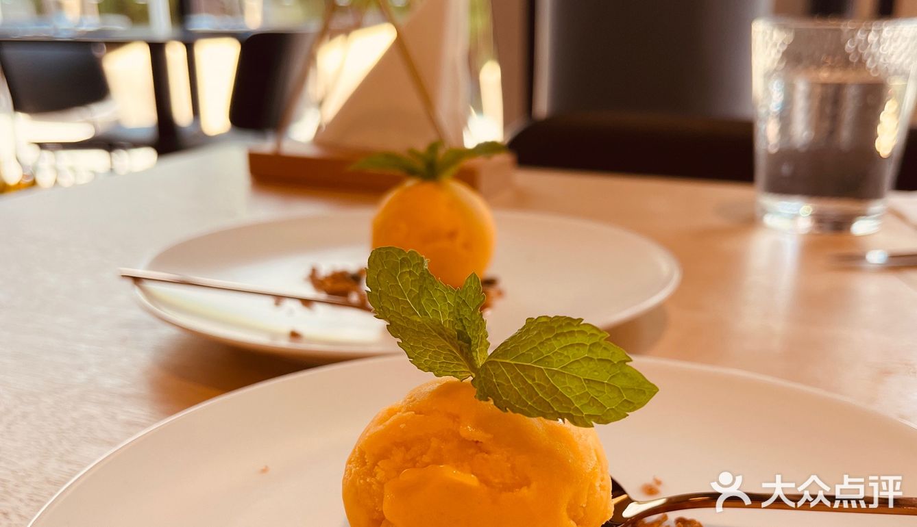 我们中午去的，开了车不能喝有点遗憾