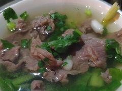 -乐山食古香跷脚牛肉
