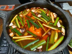 -张夺威·贵州酸汤牛肉火锅(上海首店)