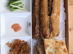 -闻道食府烙饼卷带鱼(原车耳营店原大觉寺店)
