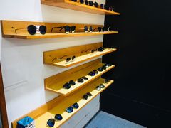 -罗伯特眼镜·蔡司官方授权(罗湖国贸店)