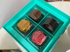 -星巴克臻选(威海威高广场店)