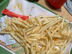 -麦当劳(百联西郊购物中心店)