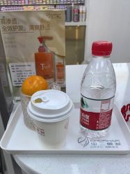 -虫二·专注健康烫染沙龙