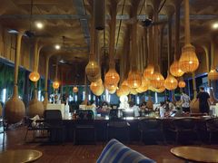 -半山半岛洲际度假酒店-沙滩吧