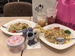 菠萝牛肉炒饭-佰搭果·广式茶餐厅(西华路店)
