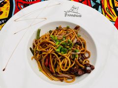 -Famous肥猫墨西哥音乐餐吧(五棵松华熙LIVE店)