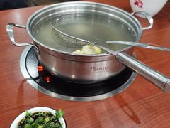 -阿波潮汕牛肉火锅·汤粉面(拱北店)