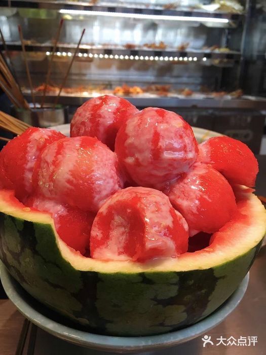 走街串巷(丰富路店)网红大西瓜图片