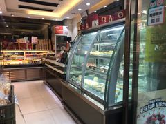 面包甜点陈列柜-长乐饼屋(荔湾店)