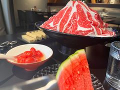 -鲜入唯煮·港式海鲜牛肉火锅(金宝街店)