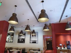 -城市大道红炉披萨烘焙坊