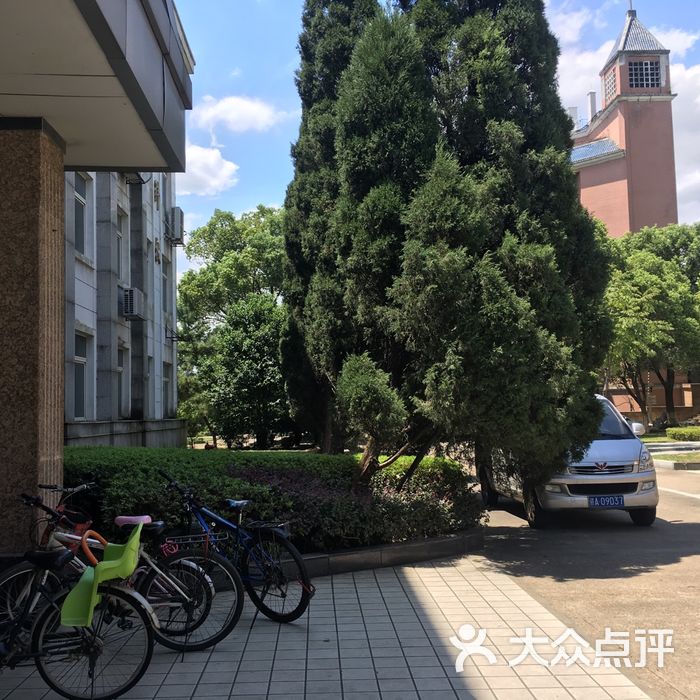 華東交通大學南區-給排水科學與工程試驗中心