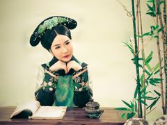 -九月鹰飞汉服摄影工作室