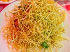 -洪霞餐馆·川菜·鲜货现炒(两江春城店)
