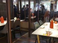 -阿瓦山寨·湘菜现炒·剁椒鱼头王(咸阳总店)