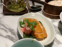 茶香熏鳜鱼-湖滨28中餐厅·西湖宴·杭州君悦酒店