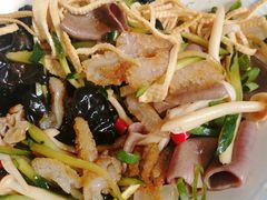 -鑫真味私房菜馆