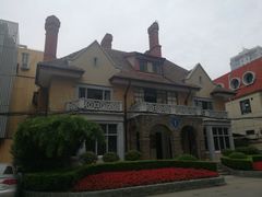 -复旦大学附属华山医院(江苏路分部)