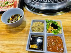 -小米烤肉·和牛原切-创意韩料(东关店)