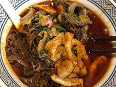 -粉吖吖·邵阳米粉(体育西路店)