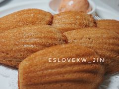 草莓黄油马德琳-壳里西餐厅Coquille Seafood Bistro(蒙自路店)