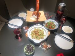 -鸽子侯·家宴·平价海鲜(市图书馆店)
