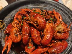 -肥肥虾庄·金牌油焖大虾(杨园滨江时代walk店)
