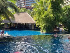 -三亚湾海居铂尔曼度假酒店