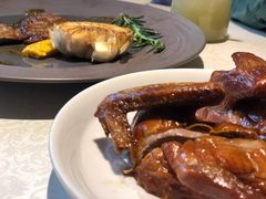 招牌肉松乳鸽-维园悦谱·海派家常菜(乌鲁木齐南路店)