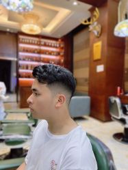 -尼特斯男士发型馆