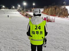 -蓟洲国际滑雪场