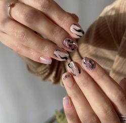 -LILY NAILS美甲美睫