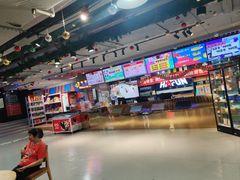 -嗨翻Hi-Fun竞技主题乐园·蹦床团建生日轰趴(荆川 国光1937店)