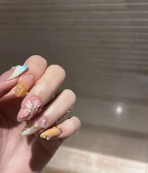 -赢韵美甲美睫瑞士净斑中心