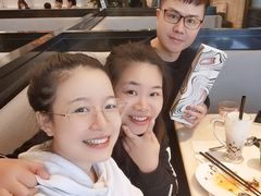 -港丽餐厅(高德置地店)