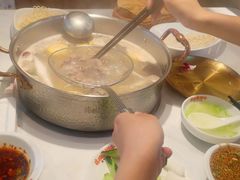 -花田里捞牛火锅(天润店)