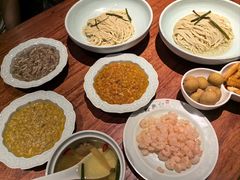 -裕兴记•蟹黄面馆(人民广场店)