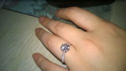 -威德钻石-克拉钻大本营(南京东路店)