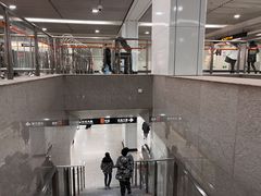 -芳华路(地铁站)